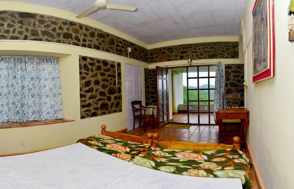 Green Meadows Vagamon Villa Room photo